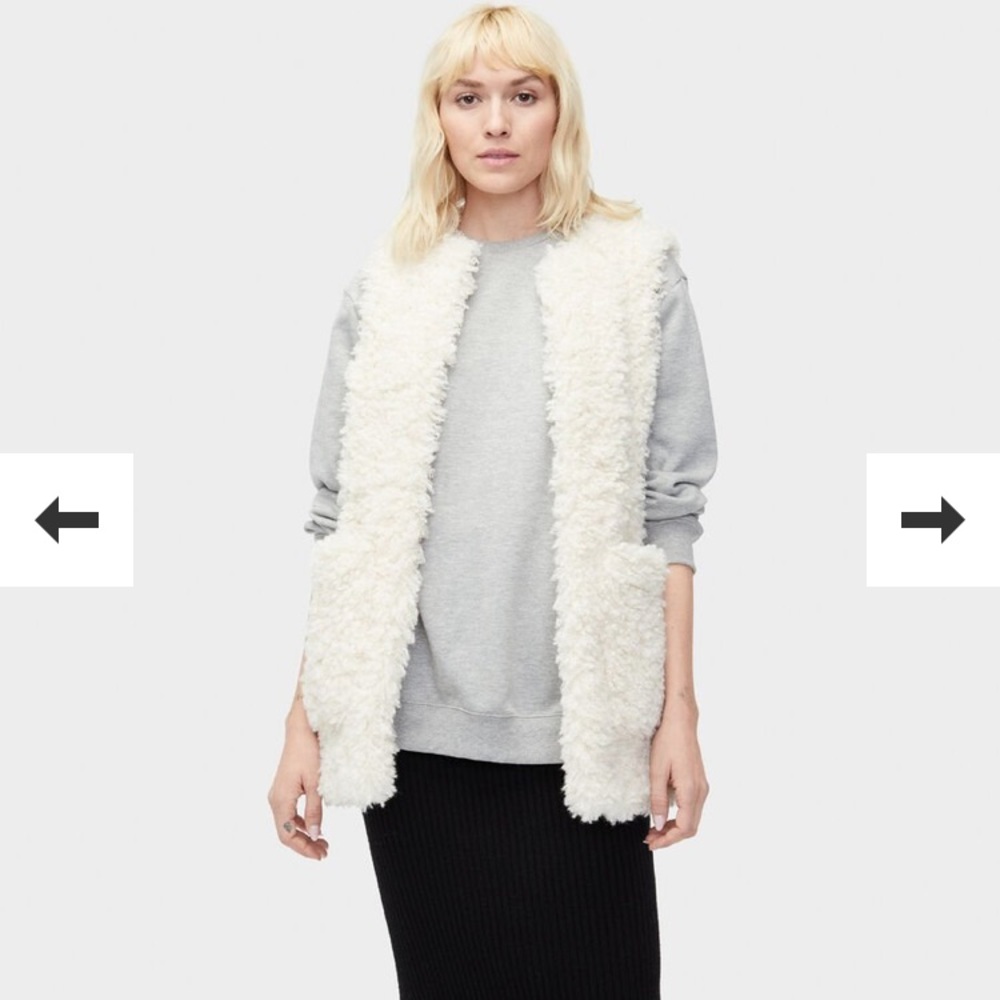 Ugg Australia Faux Fur Farrah Vest Med LAST ONE - Picture 8 of 8